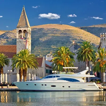 In With Sea View, Terrace, Air Conditioning, Wifi 4328-5 * Trogir